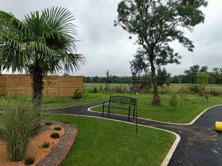 Studio Du Daudou Septfonds Exterior foto
