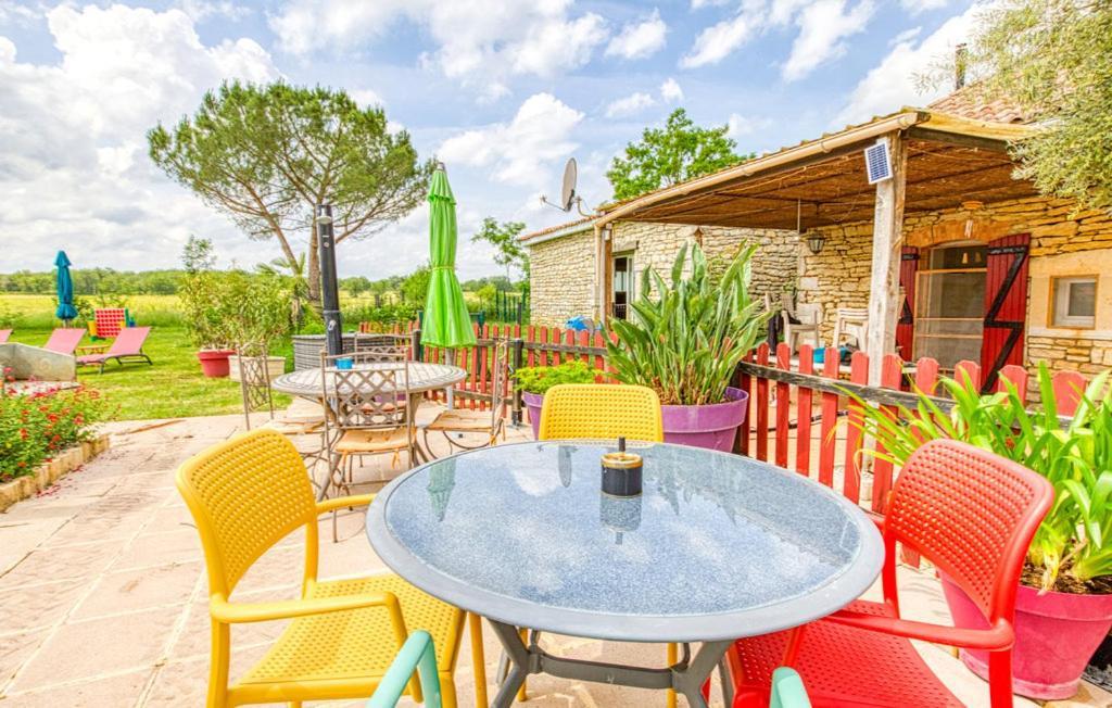 Studio Du Daudou Piscine Jacuzzi Partages Septfonds Exterior foto